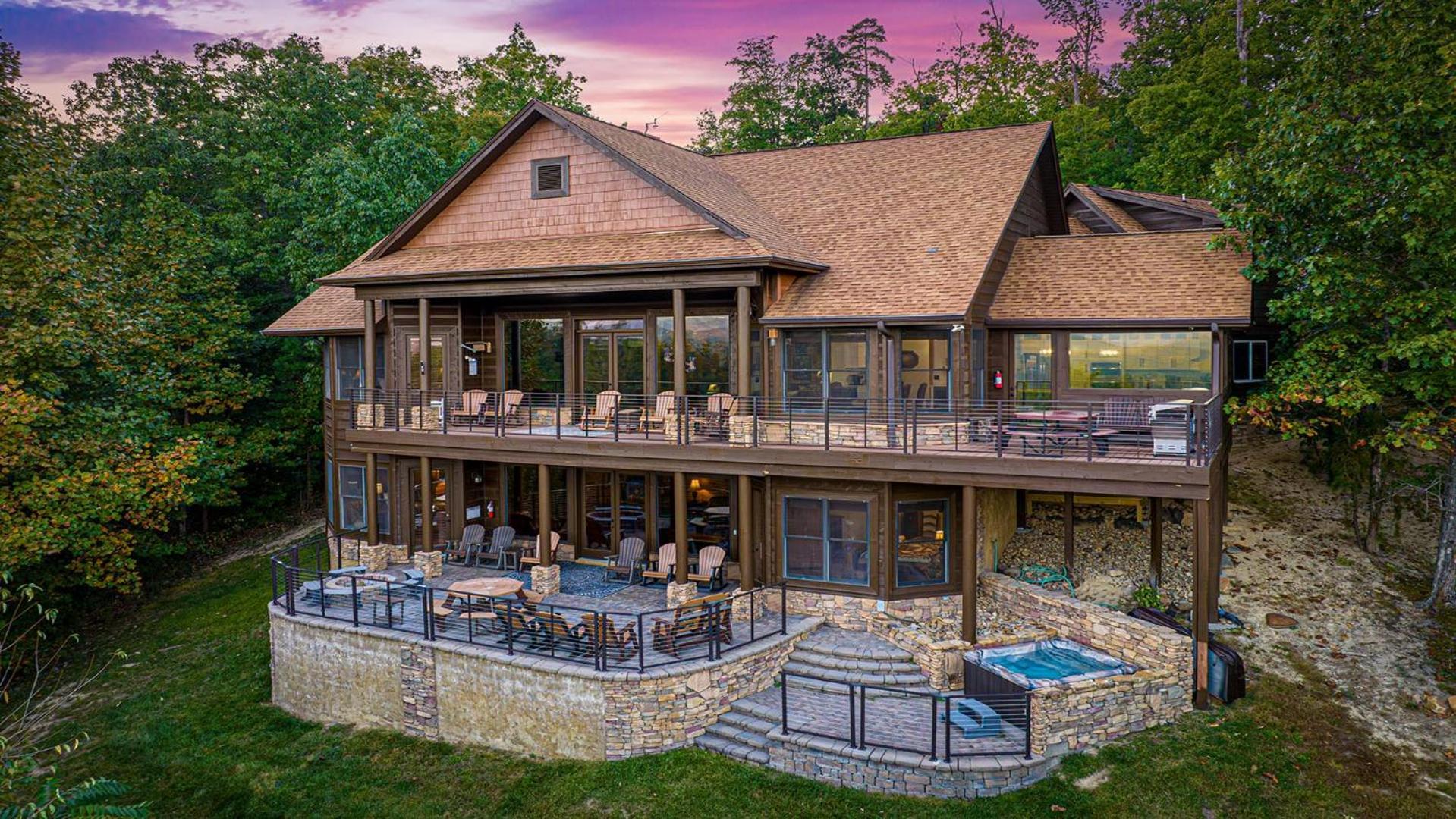Five Bears Mountain View Lodge Sevierville Exterior photo